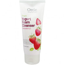 Ottie Фруктово-йогуртовая пенка для умывания с клубникой Fruit Yogurt Foam Cleanser Strawberry (150 мл)