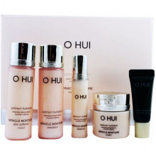 O HUI Набор миниатюр увлажняющих средств для лица Optimum Hydration Miracle Moisture Miniature Kit (5 предметов)